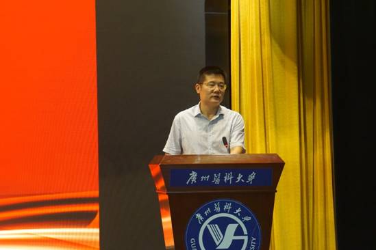 //p.ananas.chaoxing.com/star3/origin/6c96d922d438b5cdb426ce9424d33262